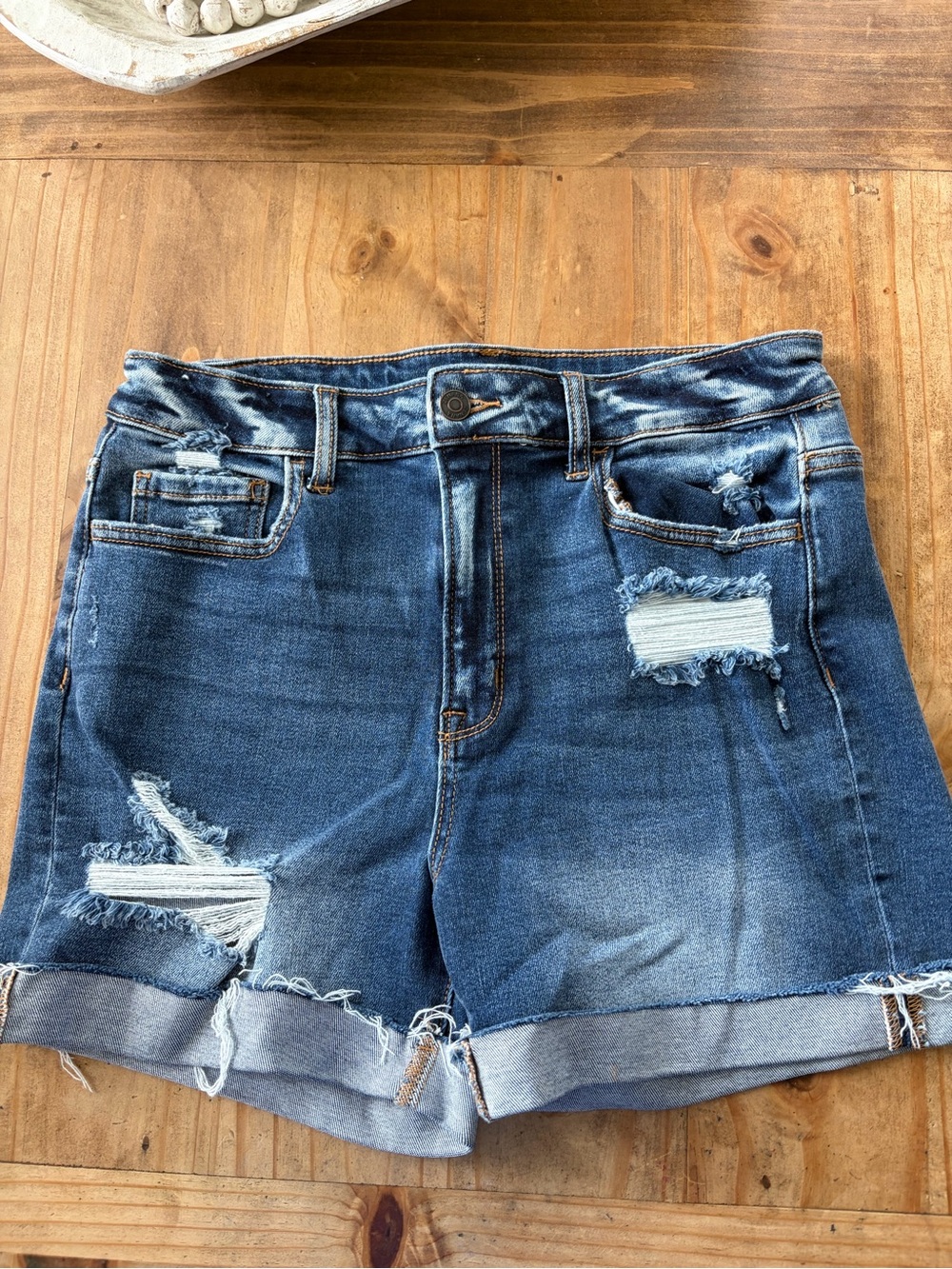 Zenana Outfitters Distressed Rolled Hem Denim Shorts - Blue
